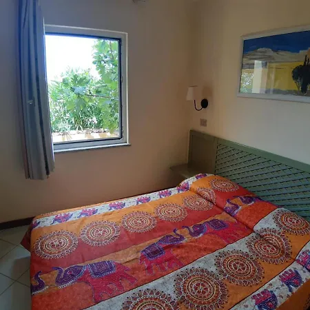 Nyaraló Panoramico Calarossa Sardegna Isola Rossa