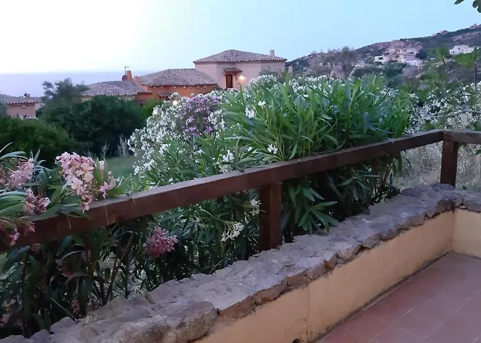 Ferienhaus Panoramico Calarossa Sardegna *
